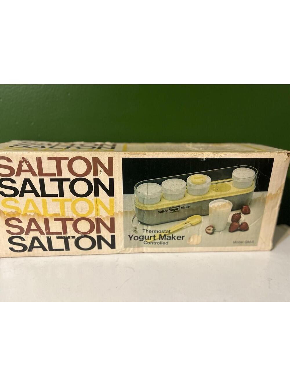 Vintage Salton Yogurt Maker Model GM-5 Thermostat Controlled 5-Jar Box MCM Retro